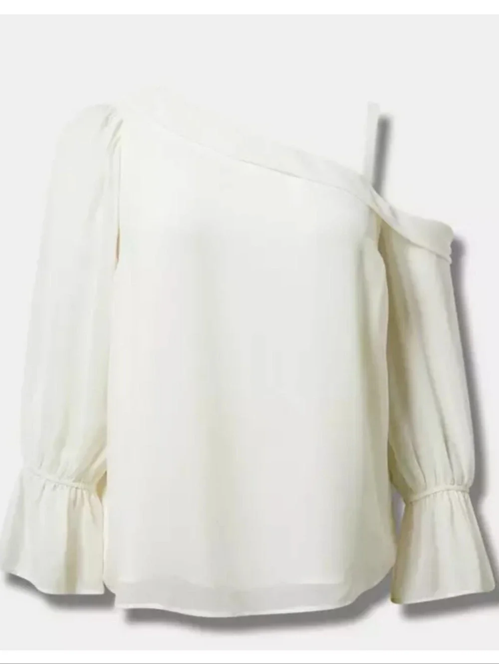 NEW Torrid 0X Size 12 Chiffon Asymmetrical One-Shoulder Blouse White 3692-CT - Picture 2 of 11